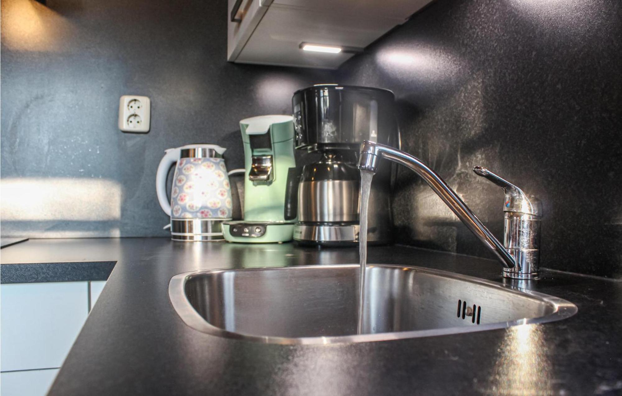 Awesome Home In Gramsbergen With Kitchen Eksteriør bilde